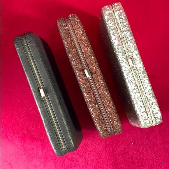 Burgundy glittery Evening clutch - Picture 5 of 6